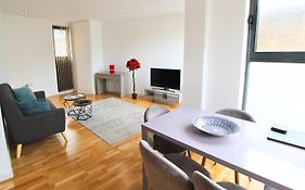 Tooley Street Apartments By Viridian Apartments